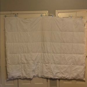 Pottery Barn Teen Twin comforter insert.